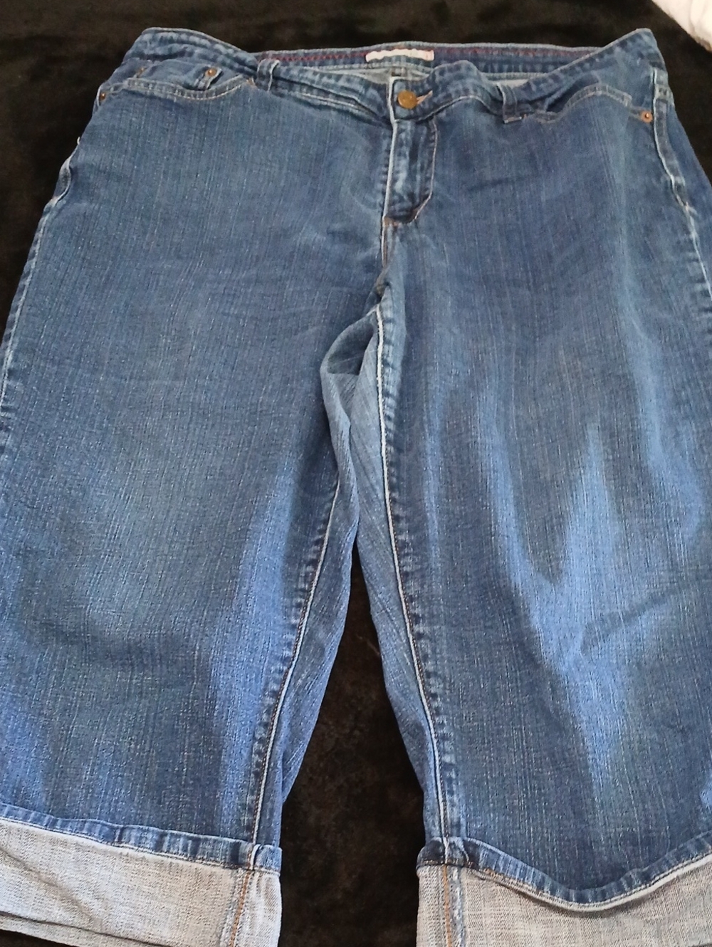 Capri Jeans